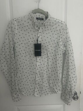 NWT long sleeve 💯 cotton button down